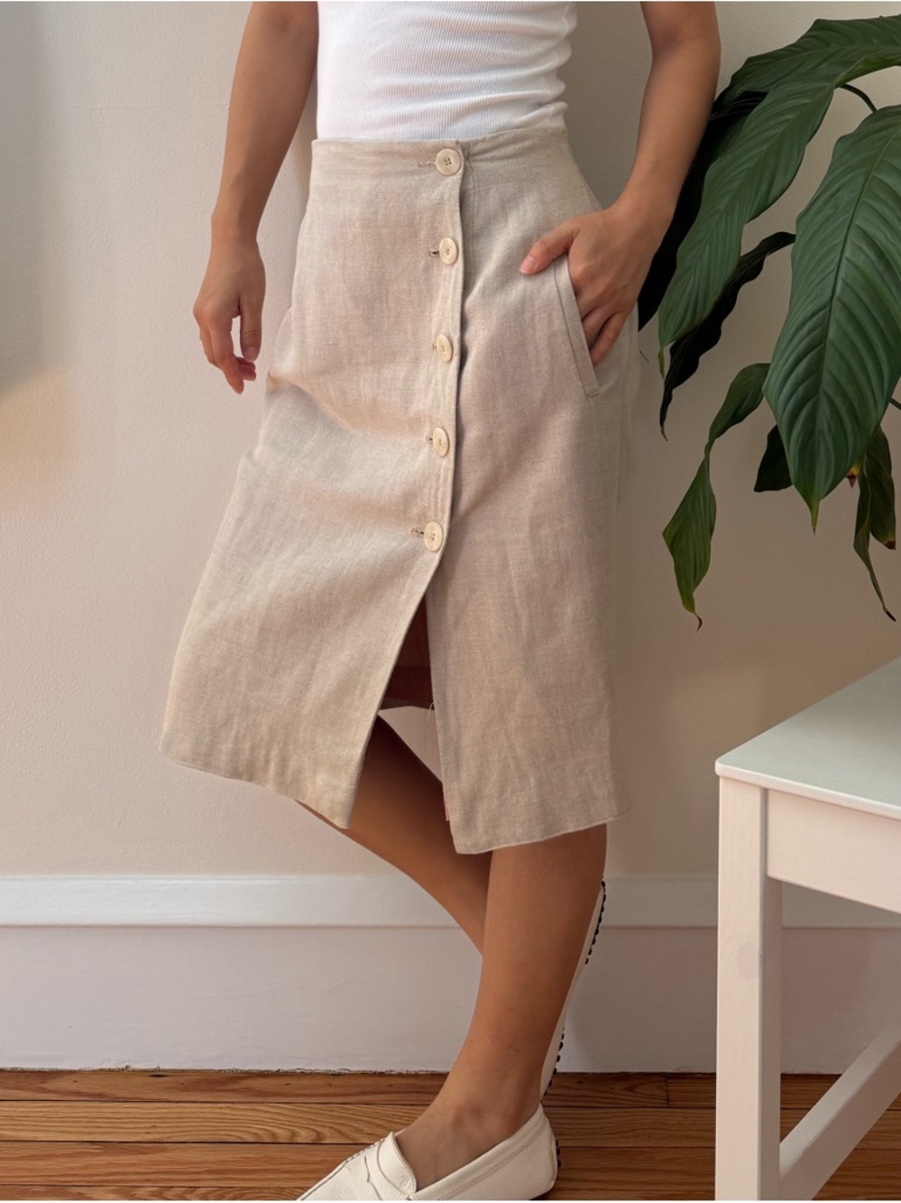 Vintage Evan Picone Linen Textured Side Button Beige Wrap Skirt Pockets Size 6